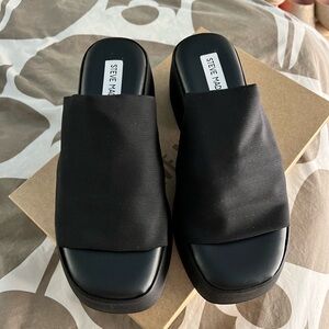 Steve Madden Platform Slinky Slides size 7
